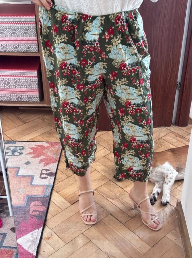 Zielone spodnie w kwiaty Basic Editions Plus wiskoza letnie XXL / 44 / 16