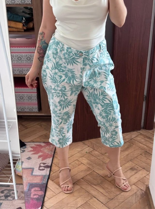 Roz & Ali rybaczki bawełniane Plus Size kwiatowy wzór tropikalny USA 4XL / 48 / 20