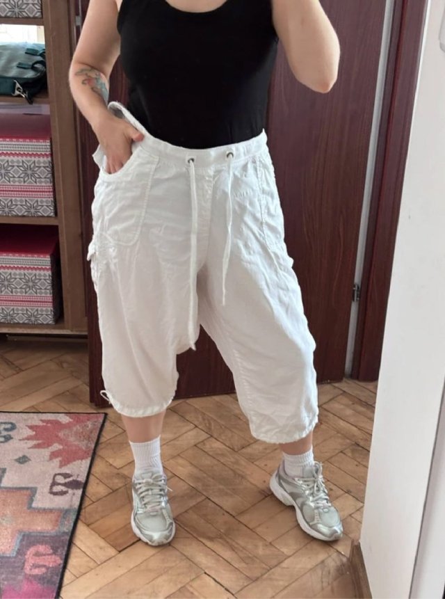 Terra & Sky cargo rybaczki bawełniane damskie Plus Size, białe 5XL / 50 / 22