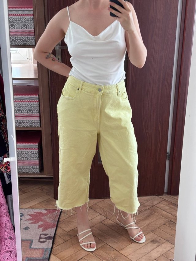 Modne jeansy Old Navy wide leg żółte | wysoki stan | r. XXL / 46 / 18