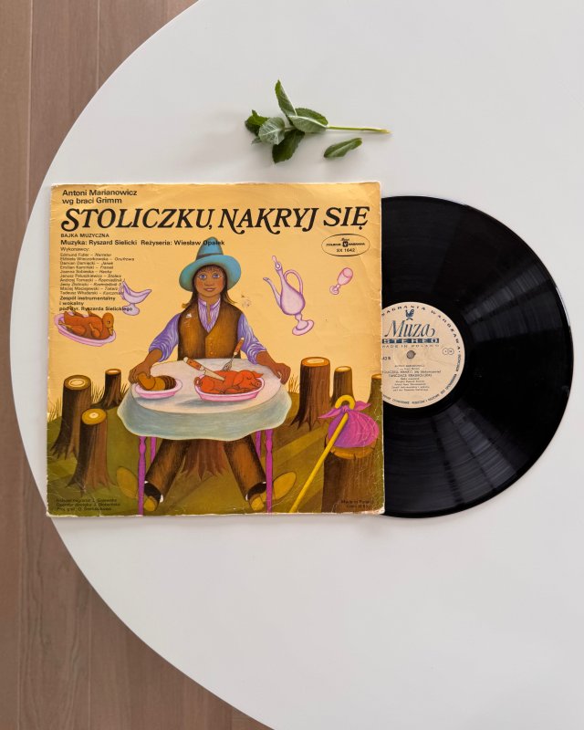 Stoliczku nakryj się, bajki muzyczne na winylu, PRL