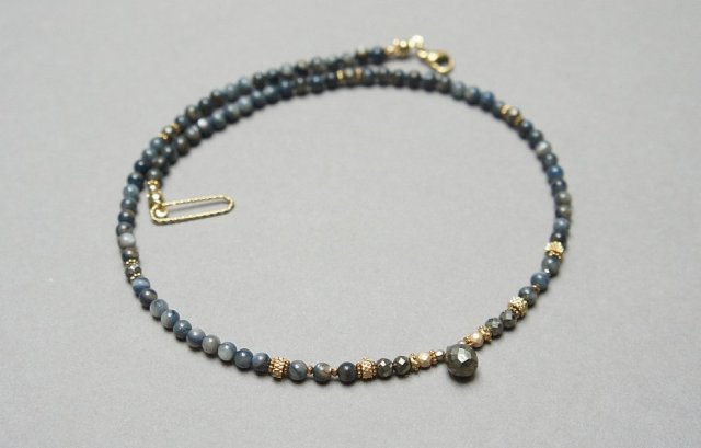 Muszla dark blue /choker - 18.11.25/ - Szlachetna kolekcja