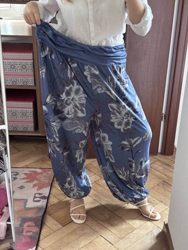 Niebieskie spodnie boho z kwiatami vintage 4-5XL szerokie nogawki
