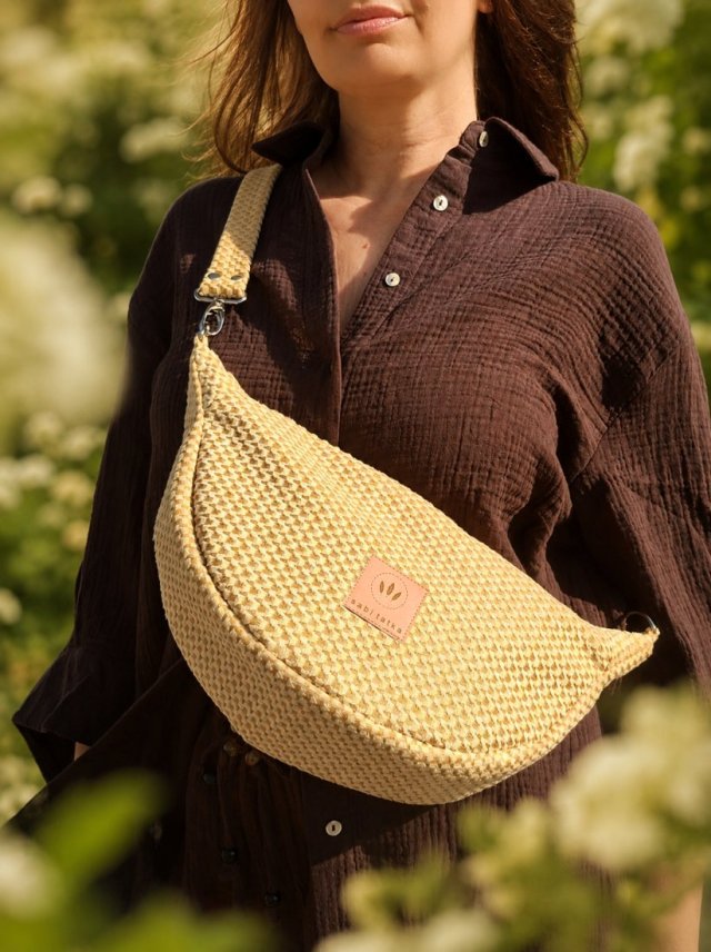 Welurowa listonoszka crossbody Żółta