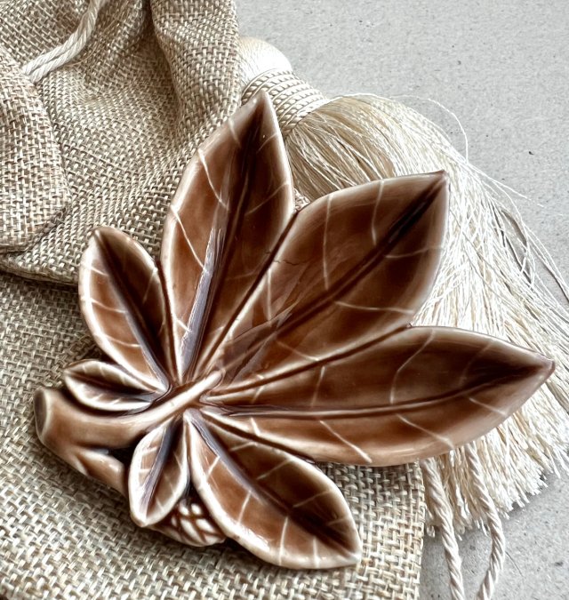 Vintage Wade England Porcelain Leaf Pin Dish ❤ Lata 50-te. XXw.