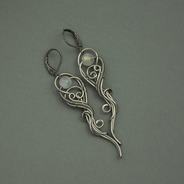 Długie kolczyki kamień księżycowy, wire wrapping, stal chirurgiczna