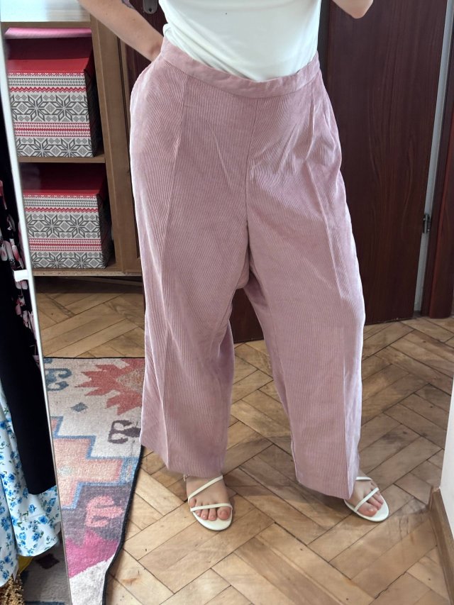 Różowe sztruksowe spodnie Alfred Dunner 24W Plus Size 6XL / 52 / 24