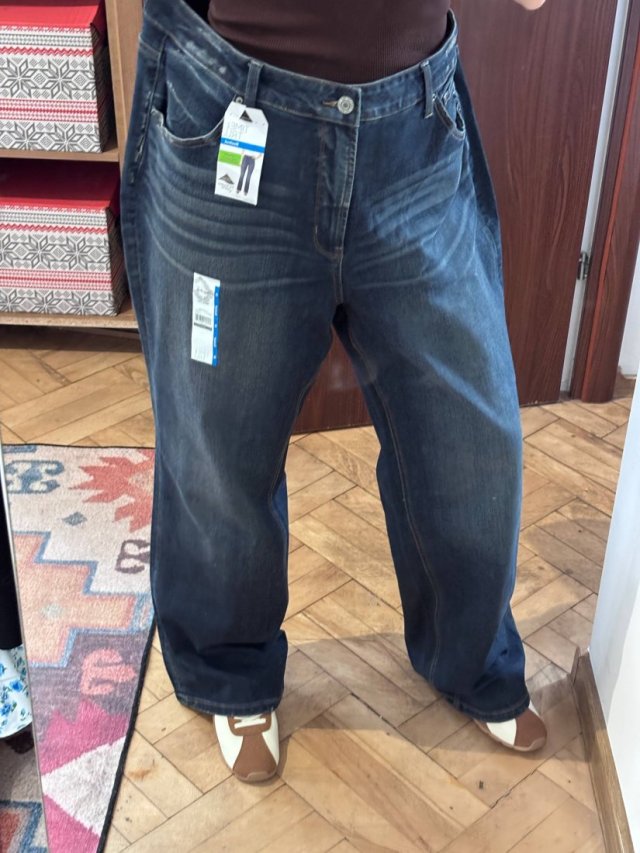 Dżinsy Time and Tru 24 High Rise Bootcut Plus Size 5XL / 50 / 22