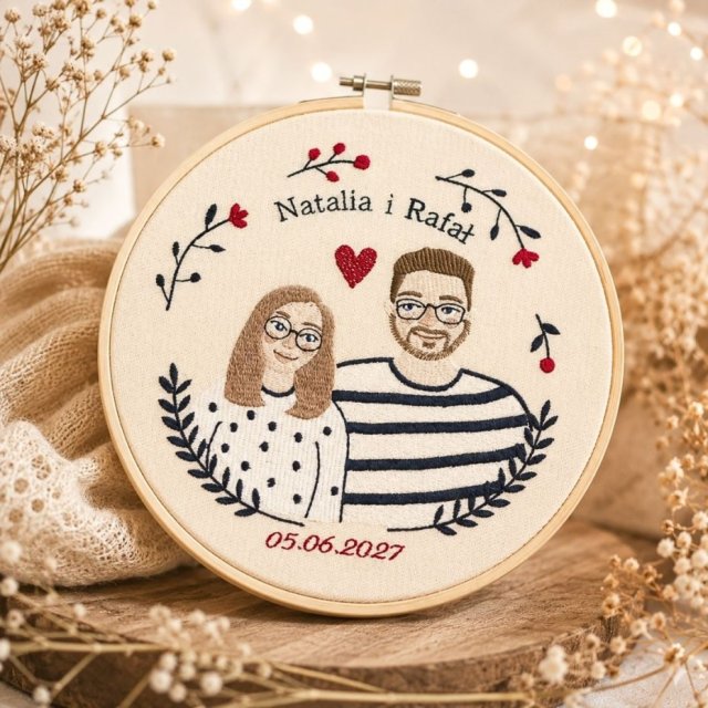 Personalizowana pamiątka ślubna, zaręczynowa - haft w tamborku