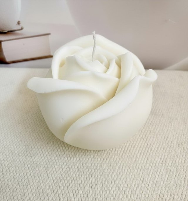 Świeca sojowa ekologiczna dekoracyjna "Rose" 100x95mm (duża)