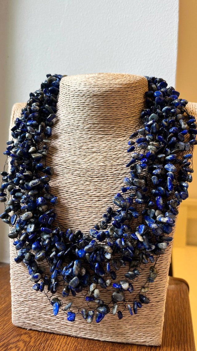 Naszyjnik z naturalnego lapis lazuli