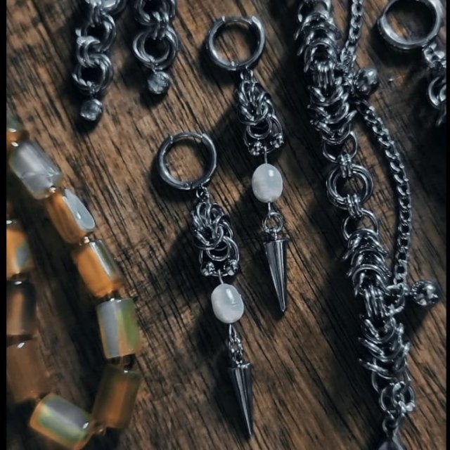 Kolczyki Chainmaille z perłą i kolcem | Stal chirurgiczna | Handmade | Hipoalergiczne