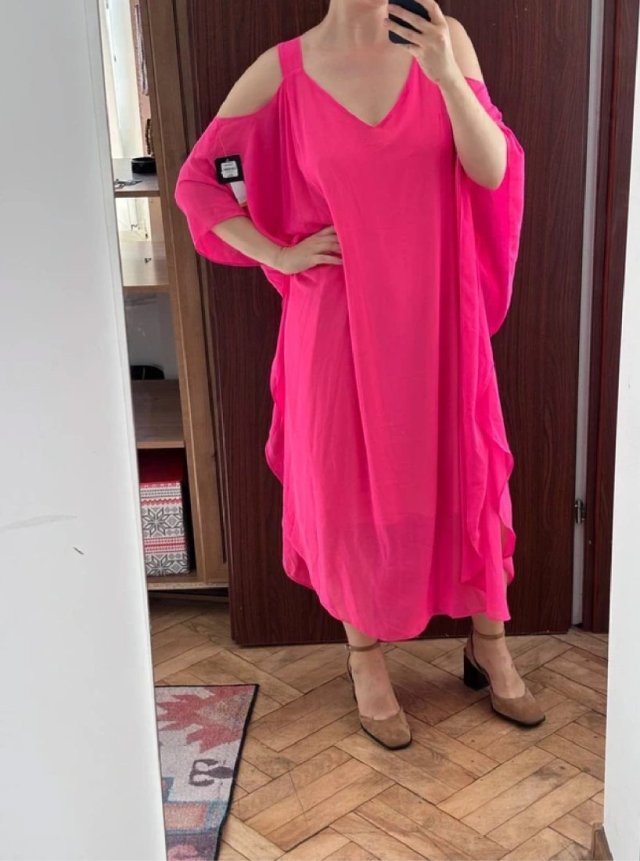 Signature by Robbie Bee Różowa Sukienka Maxi Cold Shoulder Plus Size 24W 6XL / 52 / 24