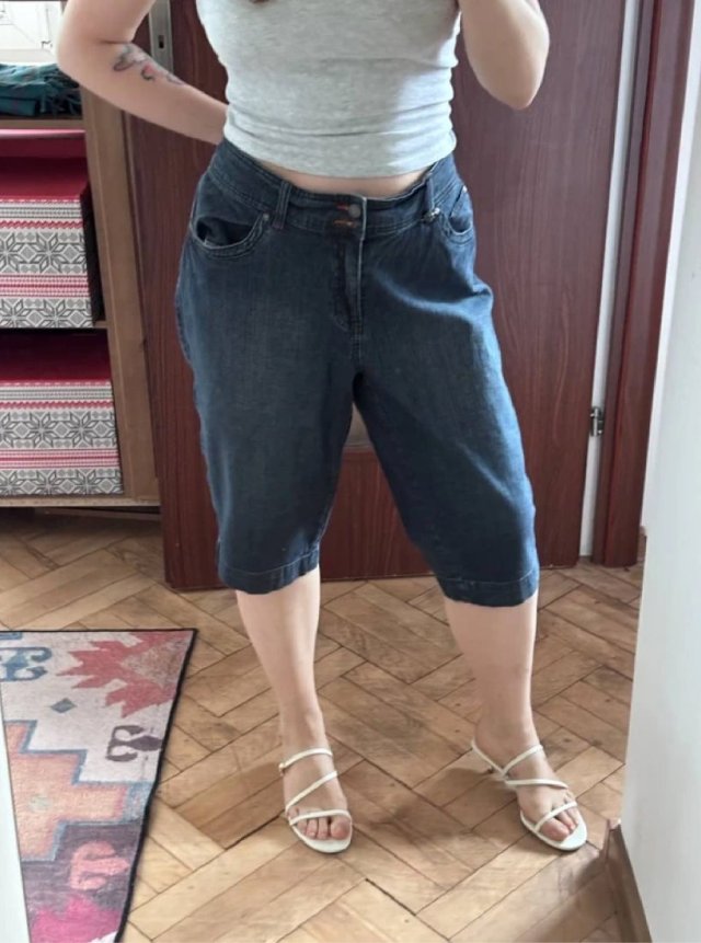 ANA Jeans rybaczki jeansowe Plus Size ciemny denim elastyczne 4XL / 48 / 20