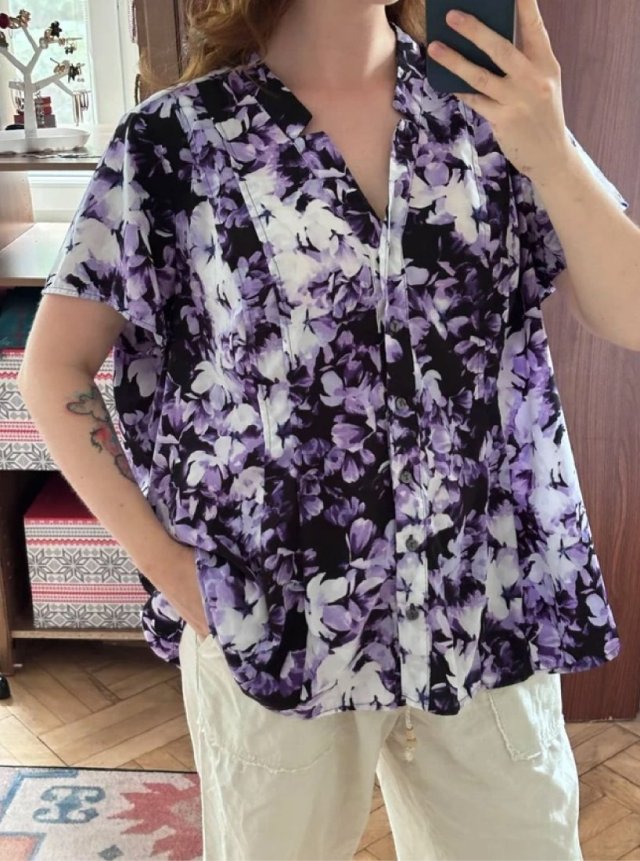 Croft & Barrow bluzka w kwiaty 4XL 48 fioletowa zapinana Plus Size elegancka 4XL / 48 / 20