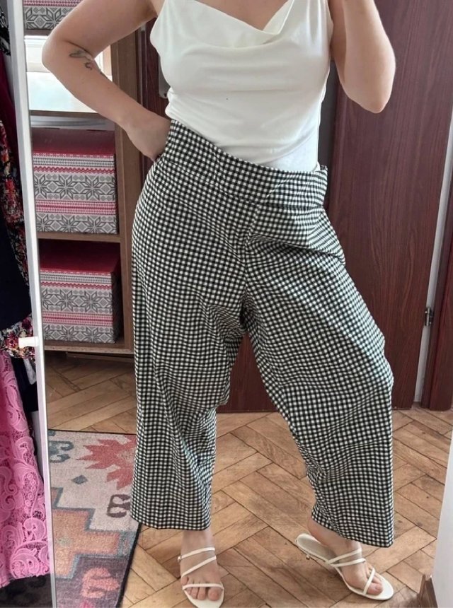 Czarno-białe spodnie w kratkę Molly & Isadora 28W szerokie nogawki 8XL / 56 / 28