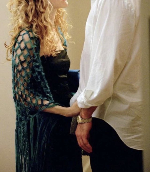 Duża ażurowa chusta w stylu Carrie Bradshaw