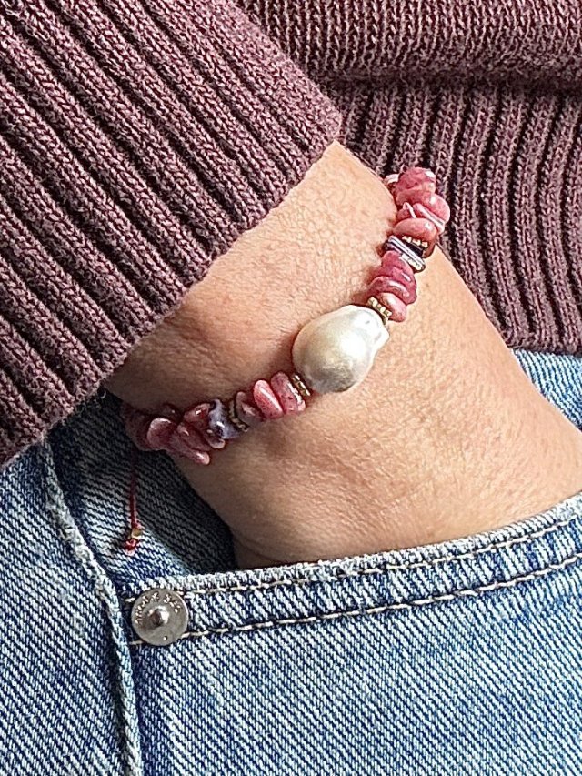 Bransoletka Boho Chic — rodonit, perła barokowa, koral i hematyt