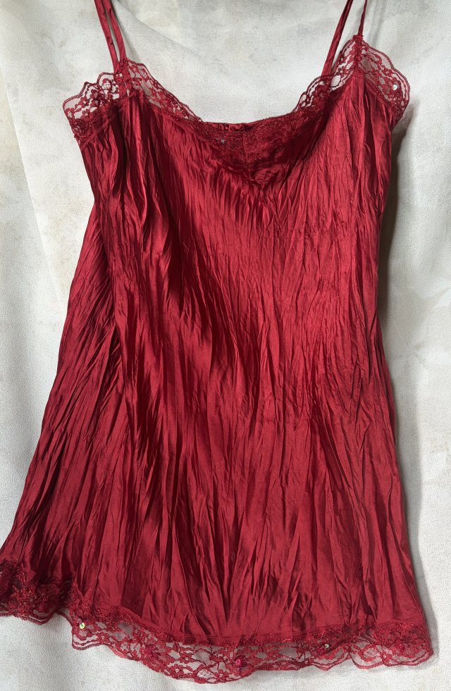 100 % SILK Debenhams Red Herrins nowy jedwabny top z metkami piękna wiśnia