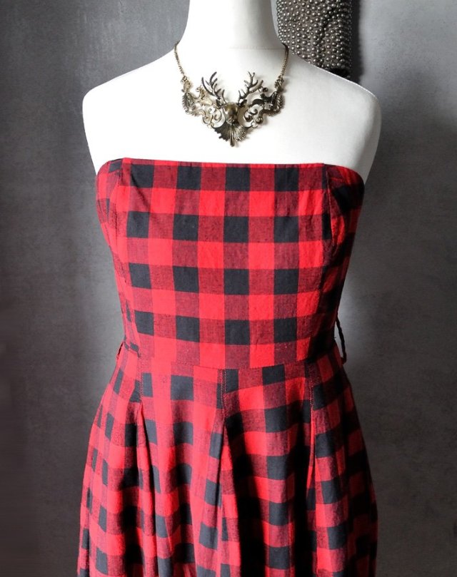 Urocza sukienka tartan krata XS S