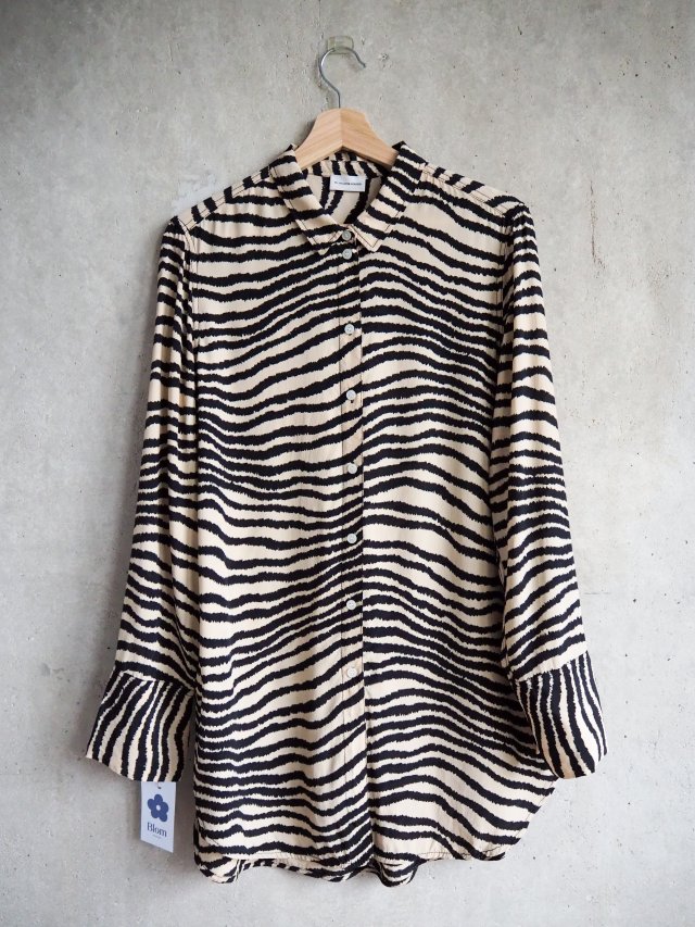 Beżowa koszula w zwierzęcy wzór zebra jedwabna duńskiej marki premium By Malene Birger jedwab z wiskozą 42