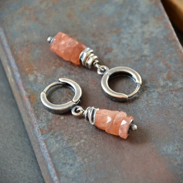 Kolczyki z kamieniem słonecznym