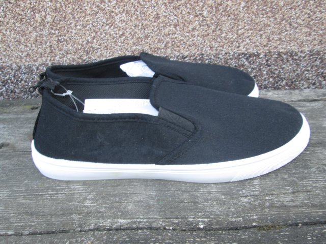 Nowe tenisówki - 41