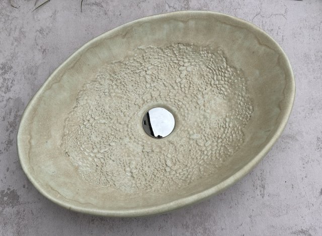 Umywalka ceramiczna ręcznie robiona z tłoczeniem z koronki