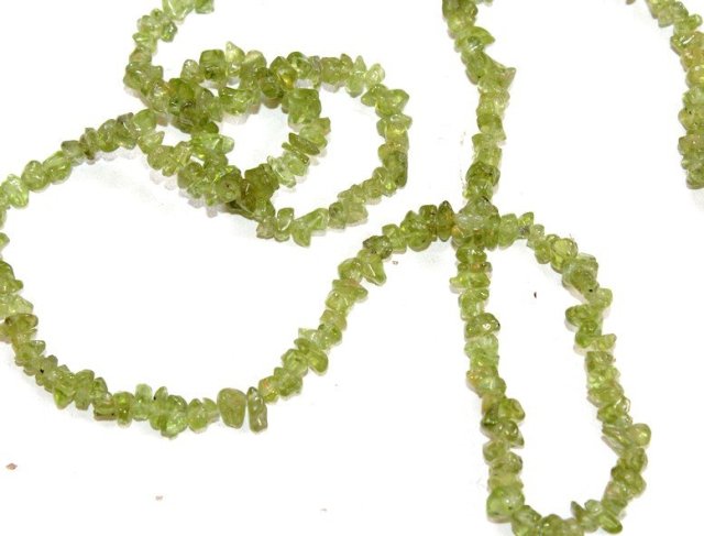 Pistacjowe kamienie DŁUGIE KORALE VINTAGE