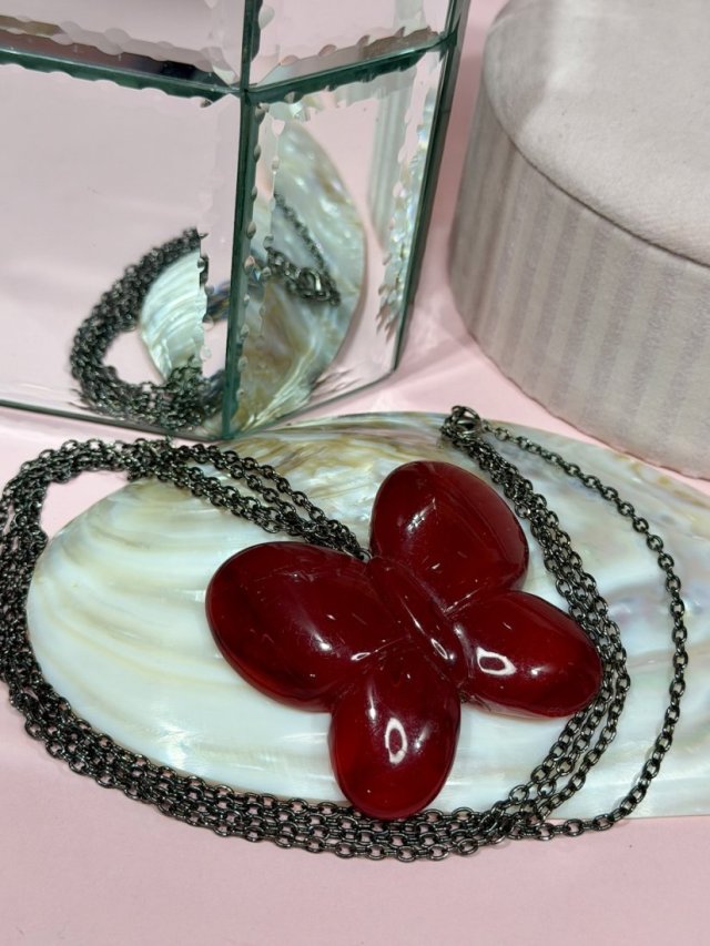 ❦❦ Ogromny wisior lucite ❦❦