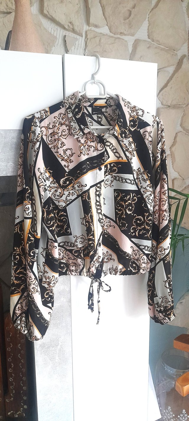 Elegancja z wiązaniem S M