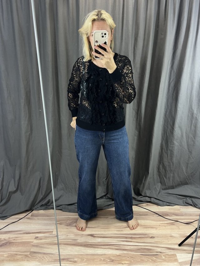 intimissimi koronkowy sweterek zapinany