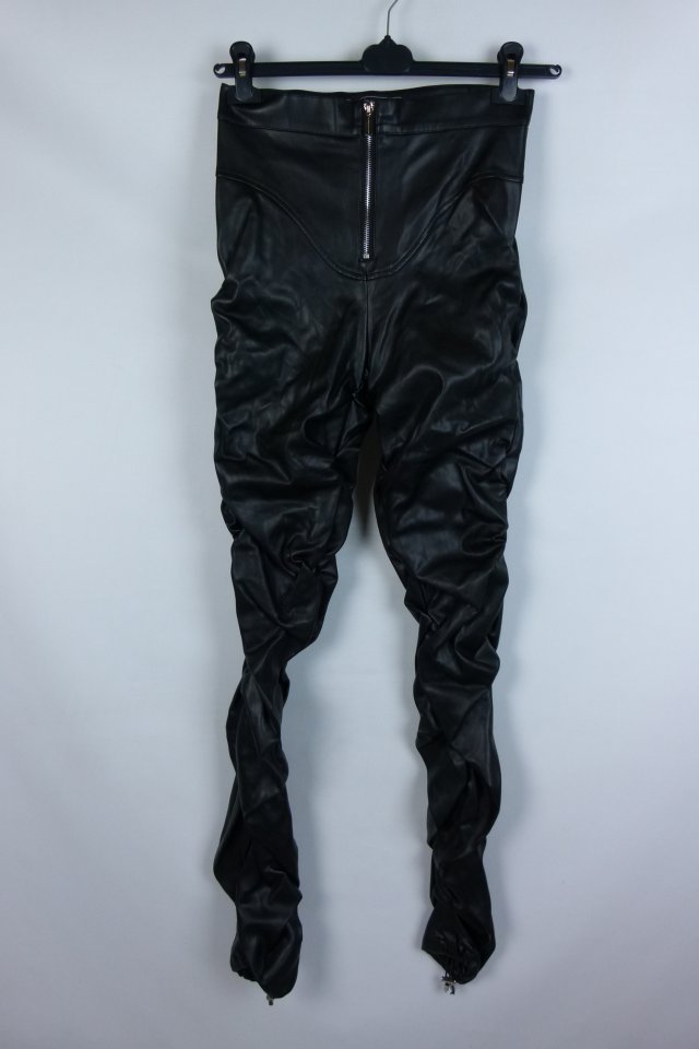Maniere de Voir drapowane spodnie ekoskóra 10 / 36