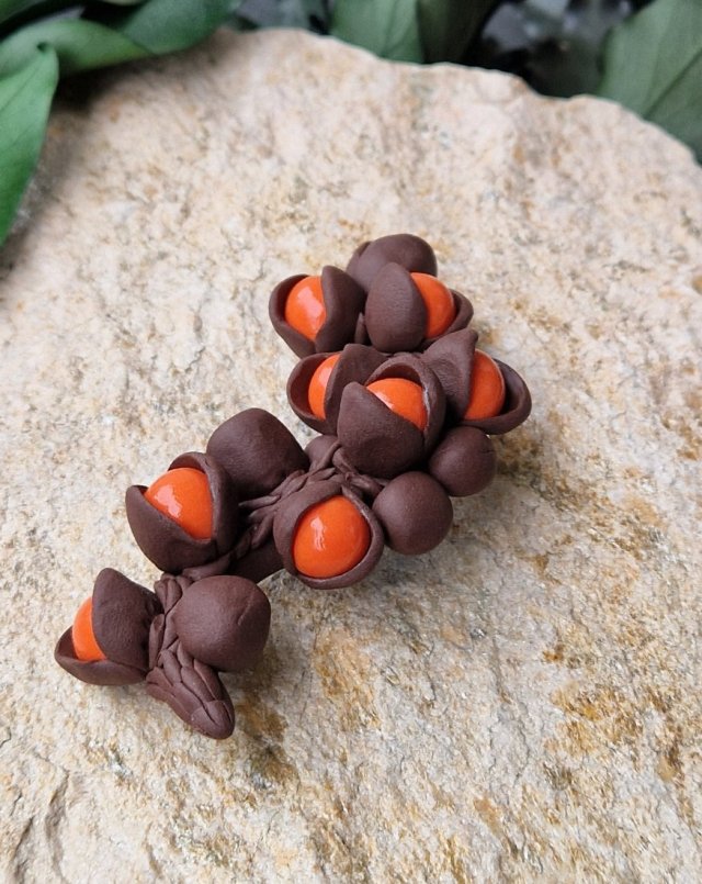 Broszka Magnolia 3
