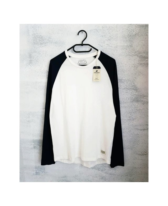 Jack& Jones