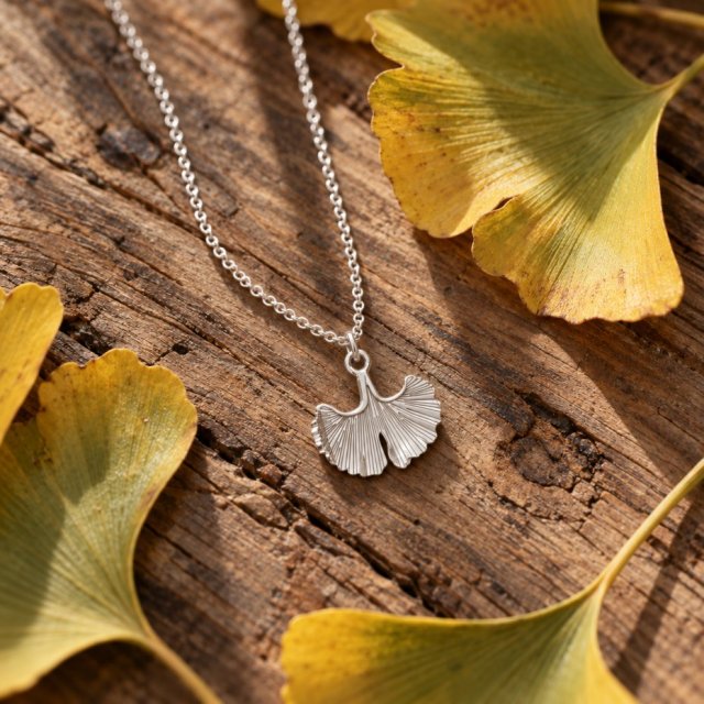 GINKGO- naszyjnik z liściem miłorzębu srebro 925