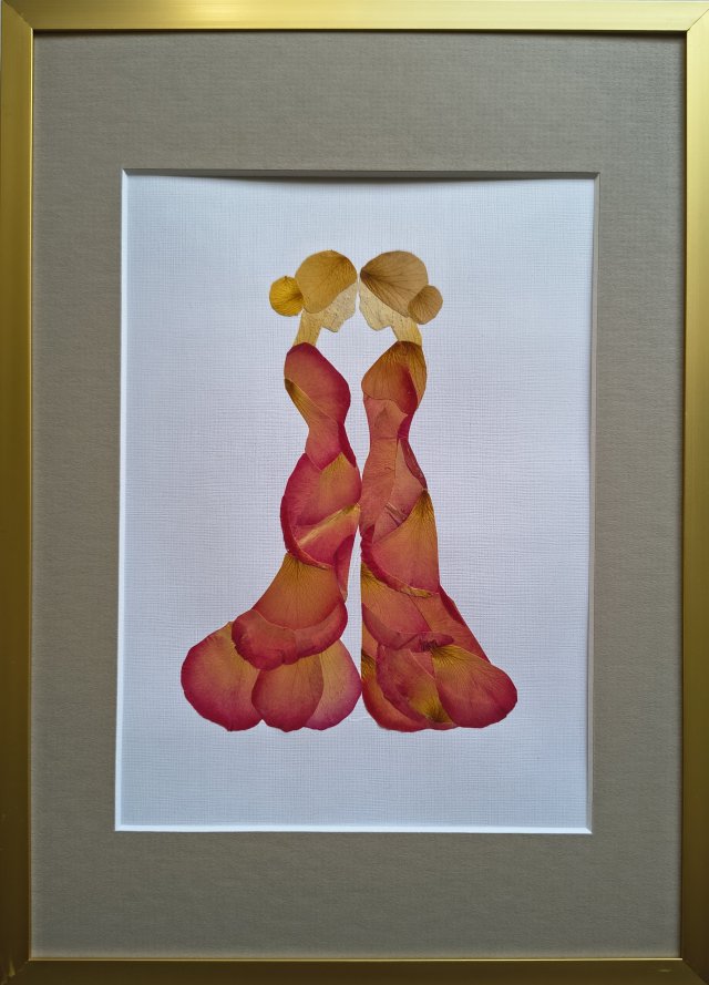 Blisko siebie – oryginalny obraz z suszonych kwiatów 21 × 30 cm