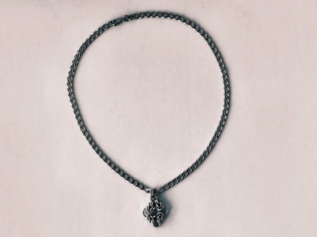 Naszyjnik z zawieszką chainmaille ze stali 40-55 cm gothic minimal