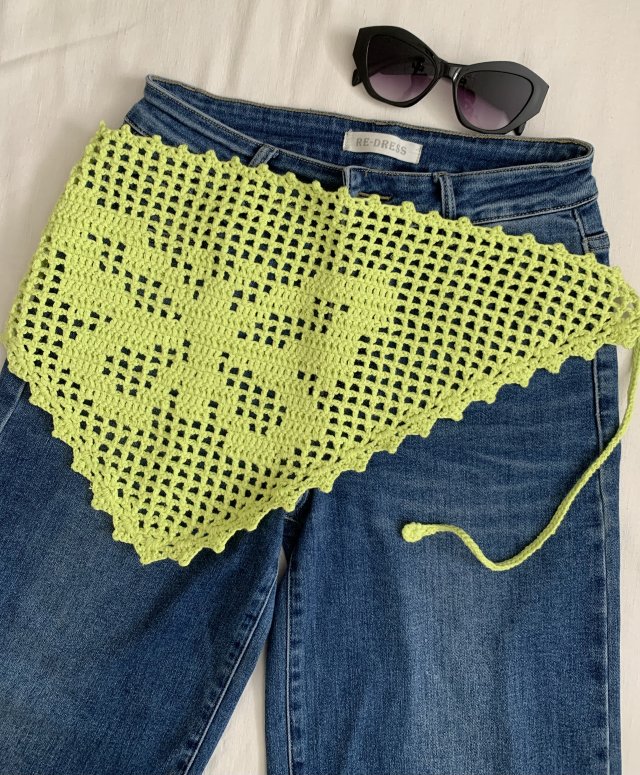 Limonkowa chustka bandana z motywem motyla