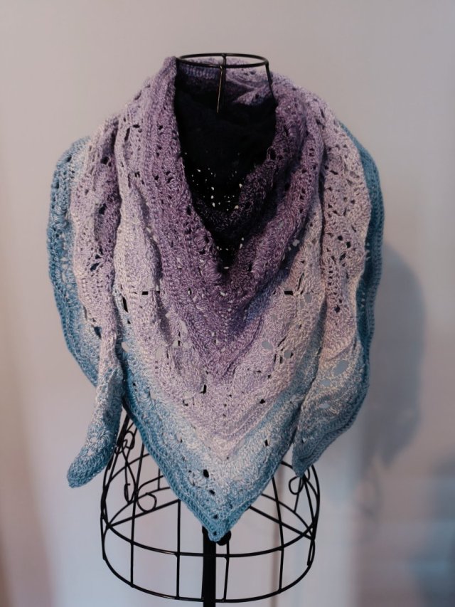 Chusta ombre Wilberry / granat-fiolet-błękit
