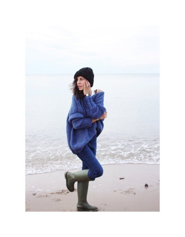 SWETER HANDMADE OVERSIZE