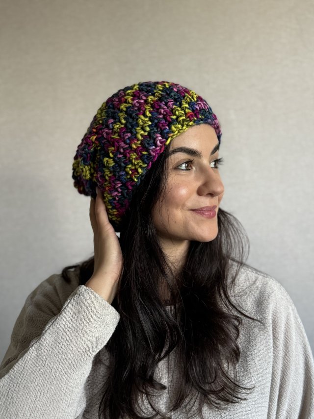 Kolorowa czapka beanie wełniana z alpaką – ręcznie wykonana w Polsce