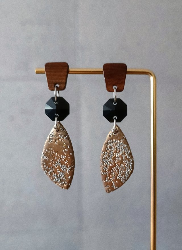 Noir Oro / Swarovski