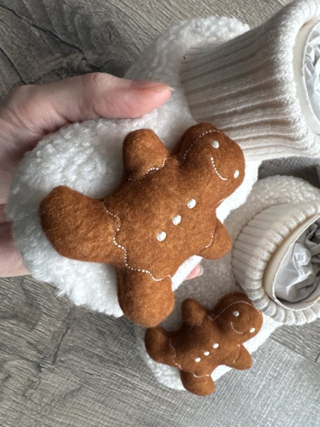 Nowe kapcie Zara Home bambosze świąteczne
