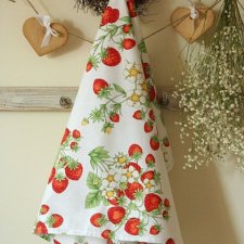 Strawberry kitchen towel