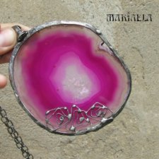 MALINOWY AGAT Z RÓŻAMI