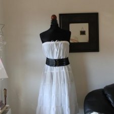 Spódnica - sukienka w bieli