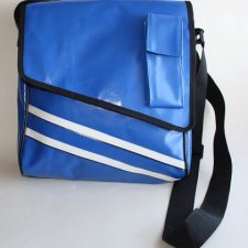 Kobaltowa torba