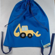 plecak dla przedszkolaka - spychacz