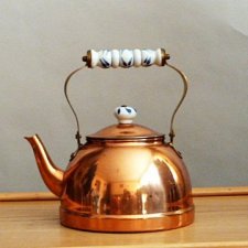 Miedziany czajnik